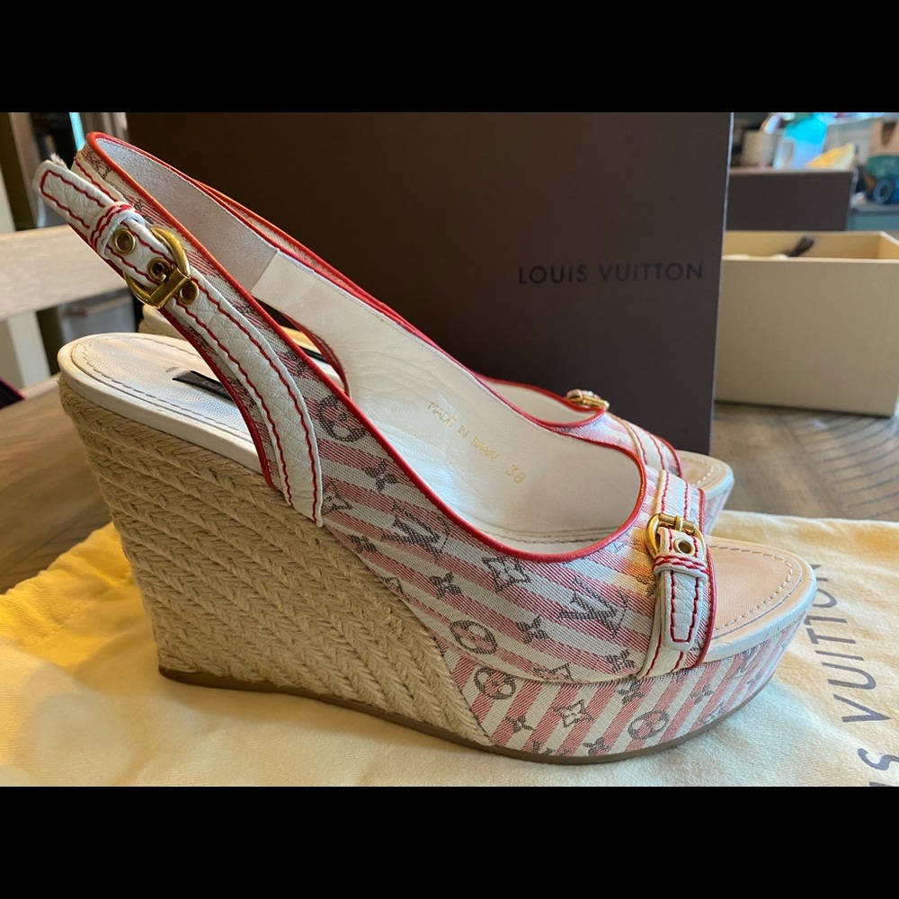 Authentic Louis Vuitton Anemone Wedge size 38 - Picture 4 of 7